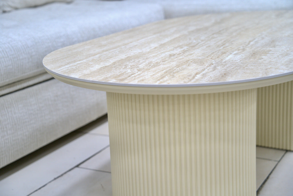TABLE BASSE CALYPSO EFFET TRAVERTIN / PIEDS BEIGE