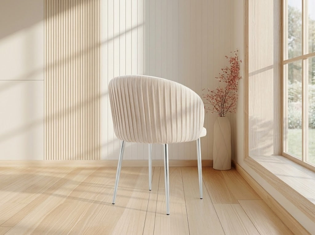 CHAISE CARLITA