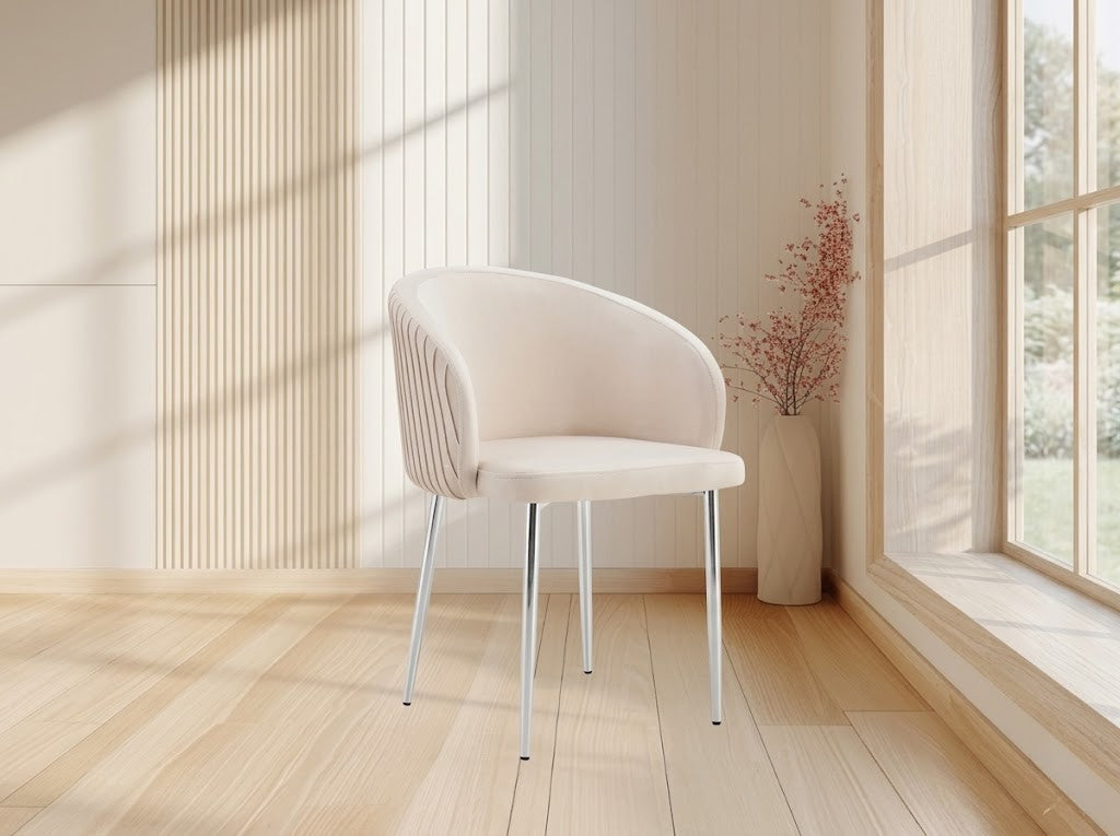 CHAISE CARLITA