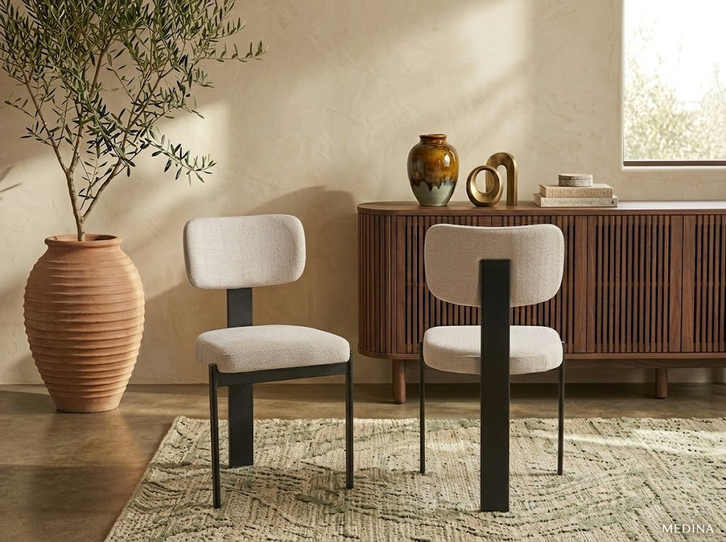 CHAISE MEDINA