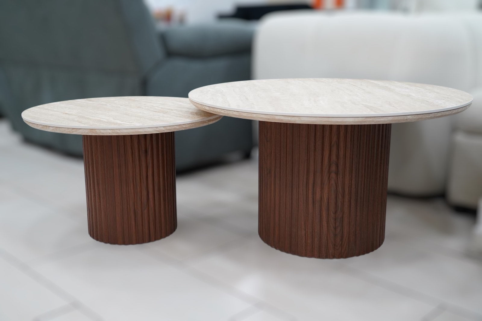 TABLE BASSE GIGOGNE CALYPSO EFFET TRAVERTIN / PIEDS NOYER