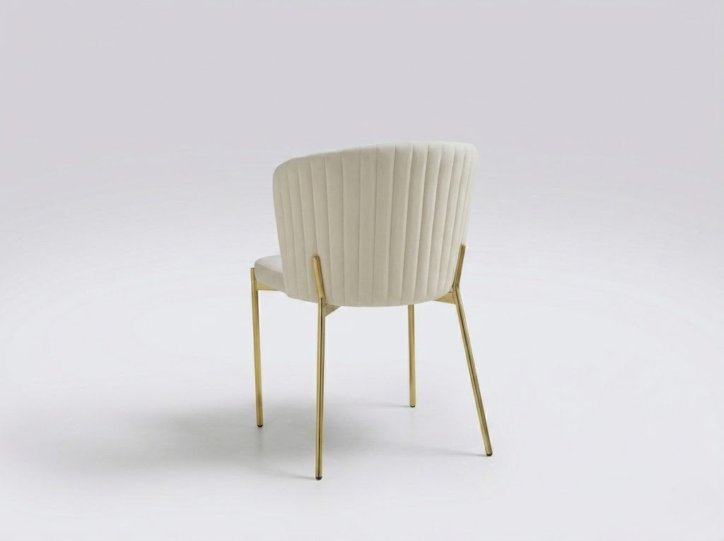 CHAISE SARAH