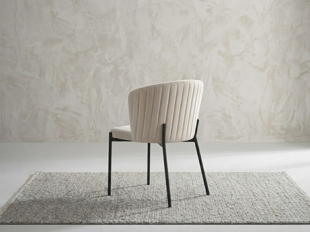 CHAISE SARAH